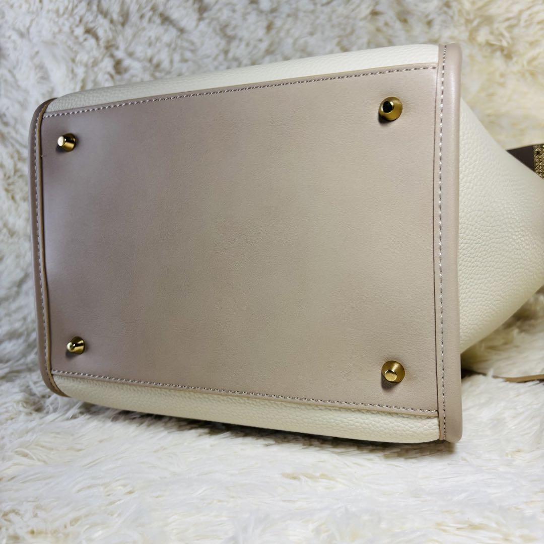UNTITLED 2way ショルダーバッグ 超美品 ハンドバッグ ホワイト