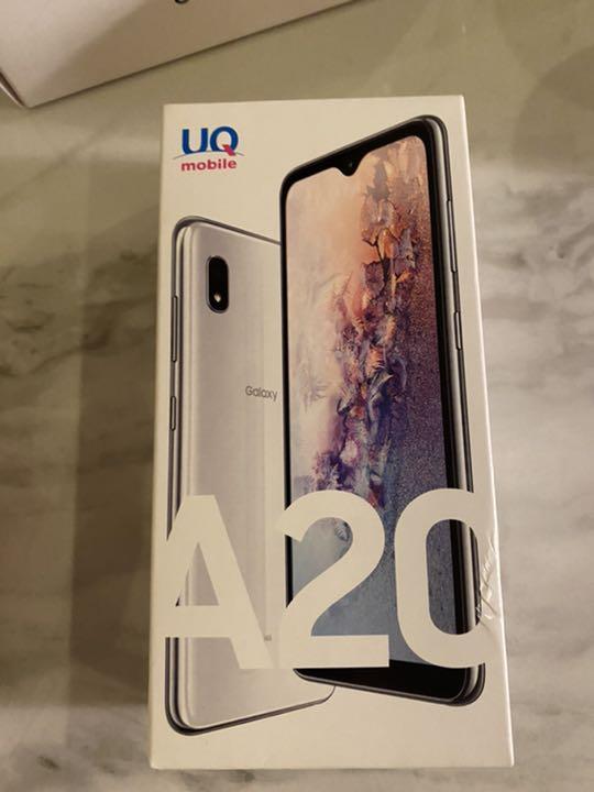 Galaxy A20 ホワイト