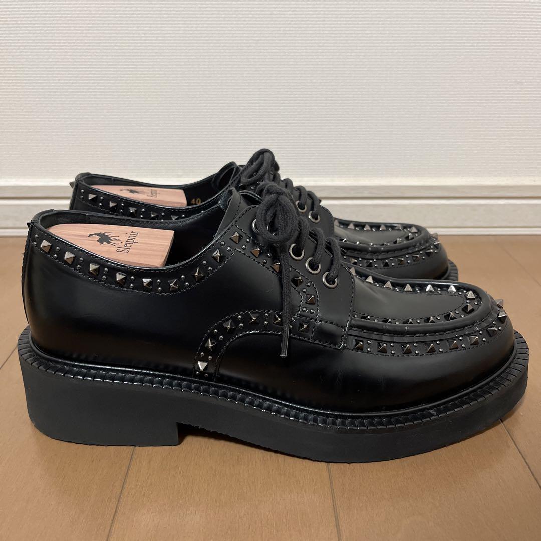 VALENTINO ヴァレンティノ 24AW ジェントルグラムダービーシューズ