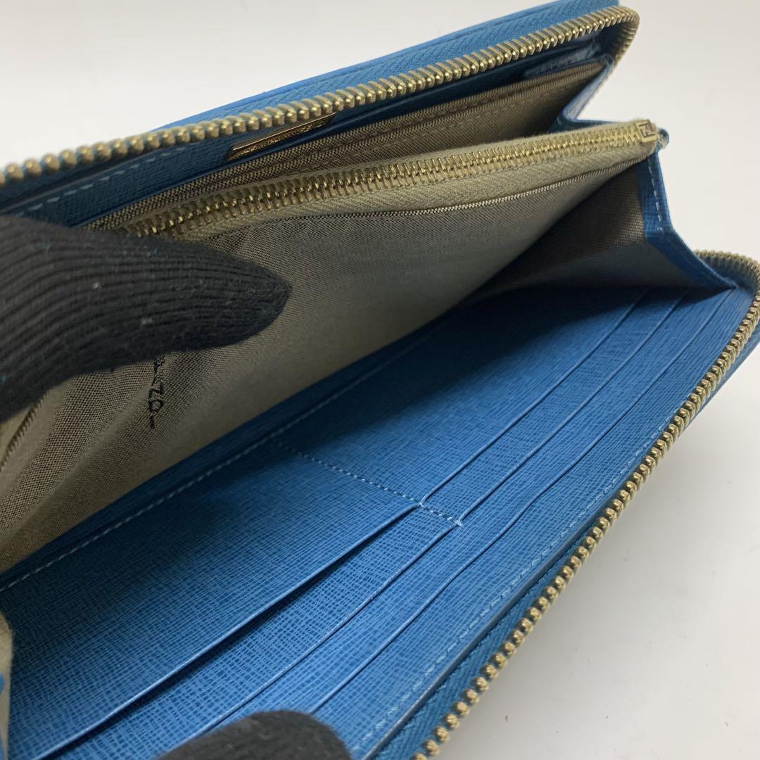FENDI フェンディ 長財布 ブルー ラウンドファスナー