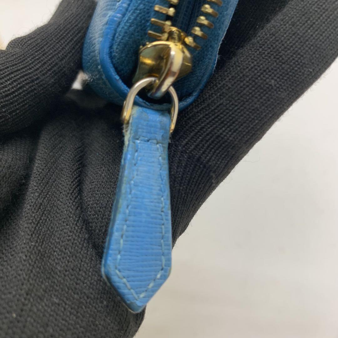 FENDI フェンディ 長財布 ブルー ラウンドファスナー