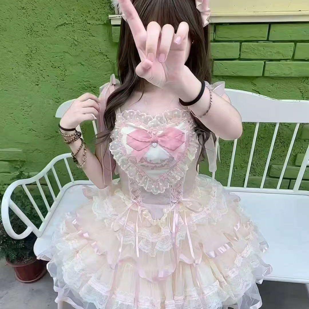 ロリータドレスお嬢様 めめしい かわいい メイド衣装 可愛いドレス 仮装　ピンク