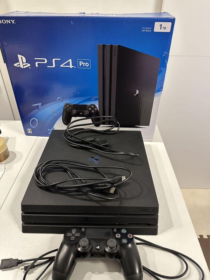PlayStation®4 Pro ジェット・ブラック 1TB CUH-700…