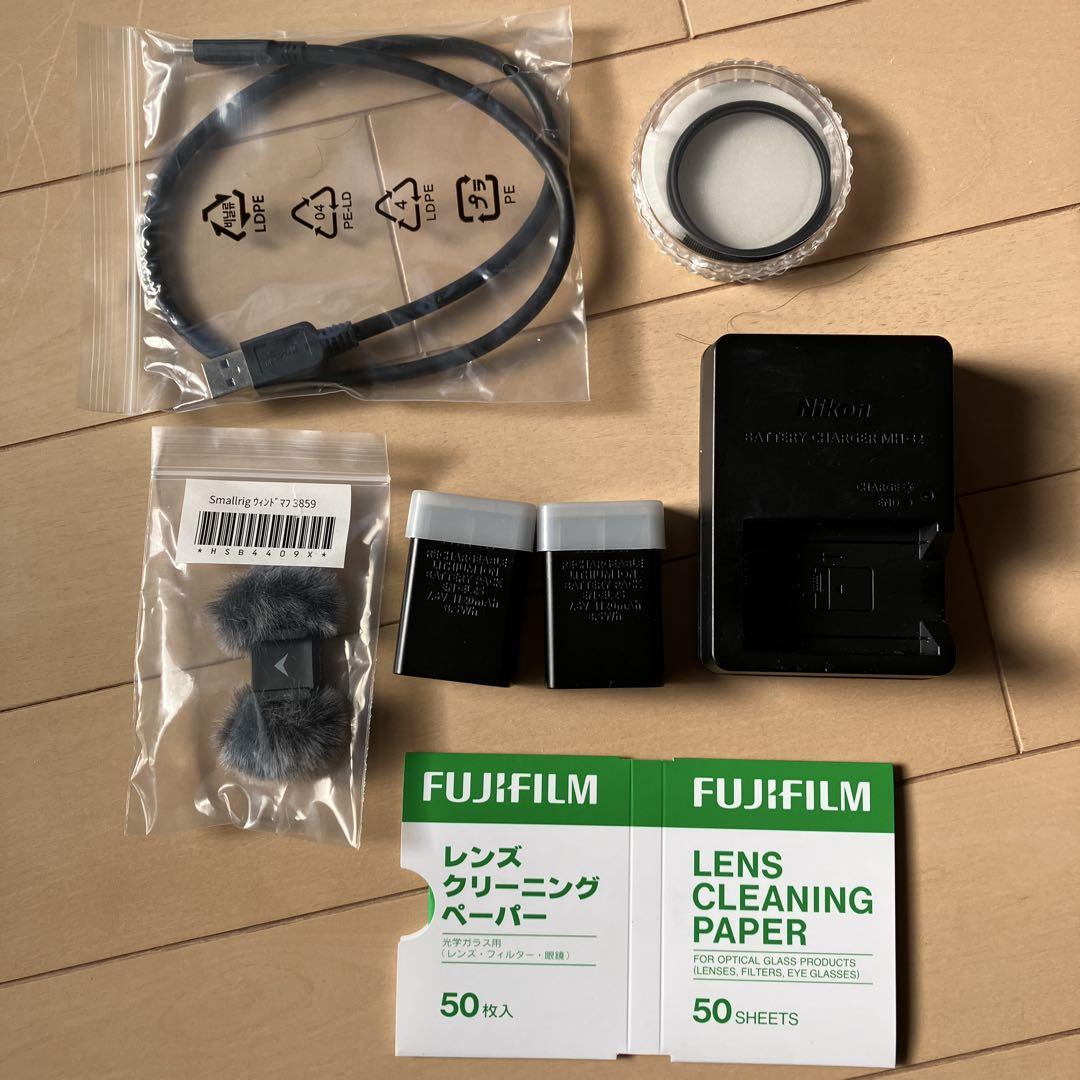 レンズキット 充電器と予備バッテリー付き