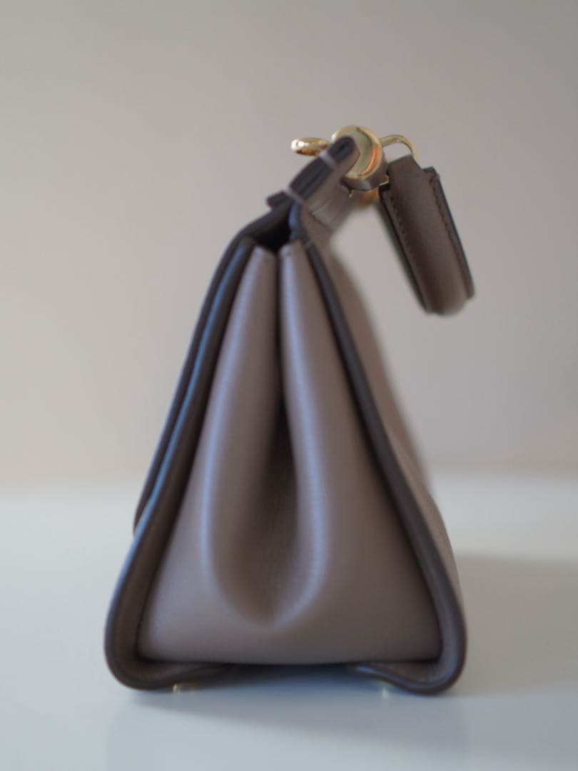 DOLCE&GABBANA SICILY SOFT グレージュ