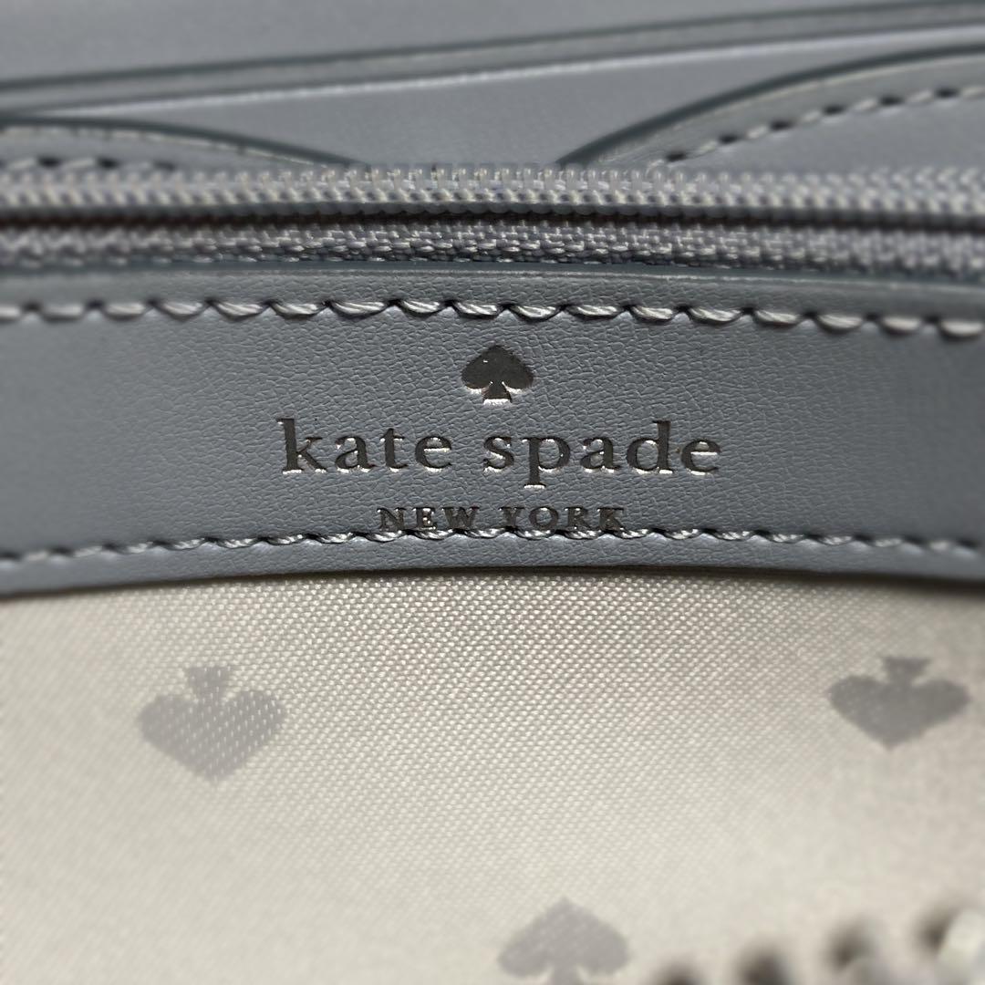 美品 ケイトスペード 長財布 キルティング ライトグレー レザー