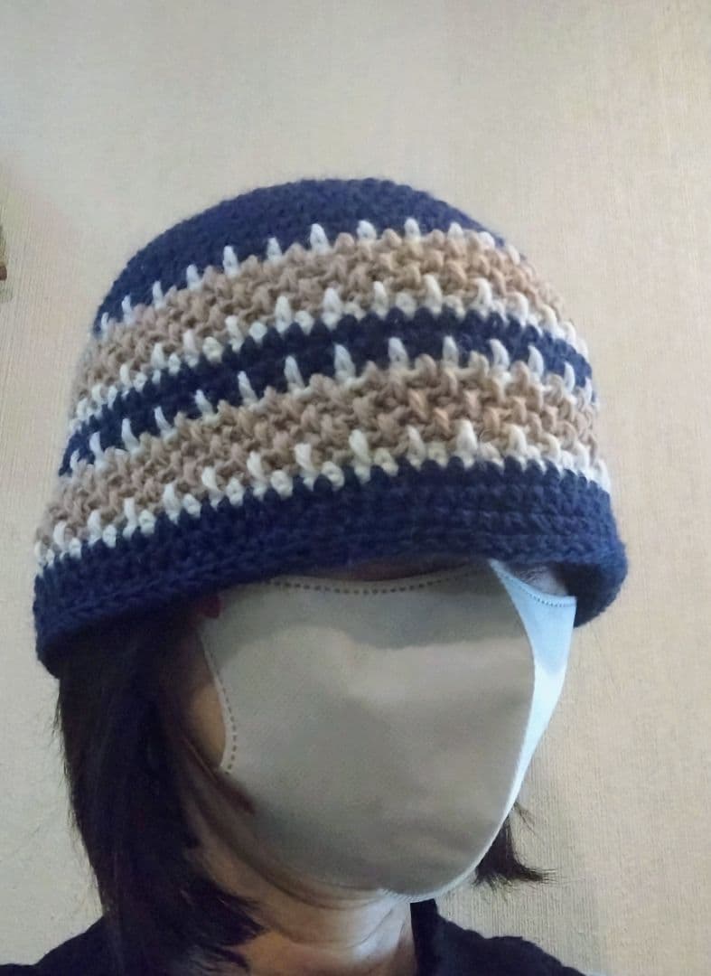 ハンドメイド ネイビー ベージュ ストライプ ビーニー帽 ぴったりとしたニットカジュアルビーニー 3色 - ショップ SNUG.U 帽子