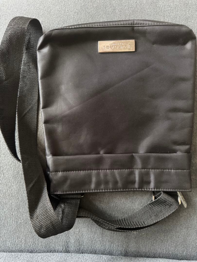 ブラック サコッシュ ショルダーバッグ