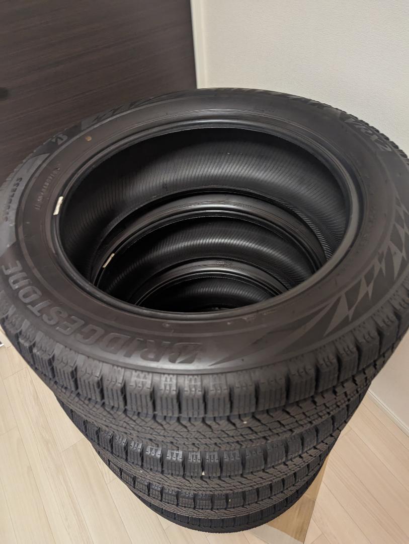ブリジストン BLIZZAK VRX2 225/55/R18 4本セット ②