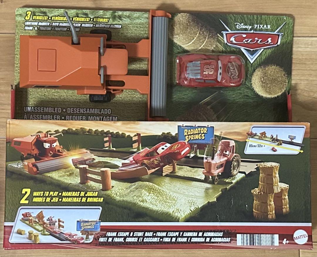 カーズ マテル FRANK ESCAPE & STUNT プレイセット ミニカー