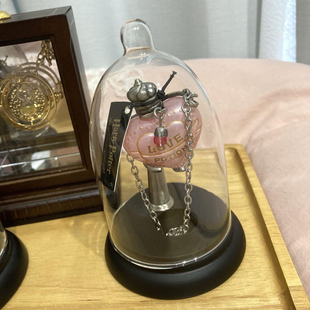 ハリーポッター☆ノーブルコレクション　ホークラックスマールヴォ ロ・ゴーント指輪 Amazon | The Noble Collection ハリーポッター ホークラックス