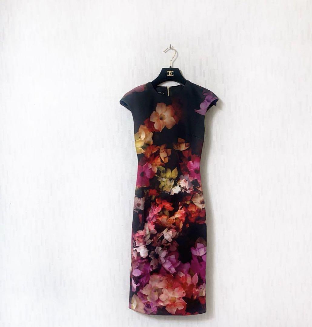 TED BAKER 花柄 タイト ワンピース ロング ノースリーブ 黒 フラワー
