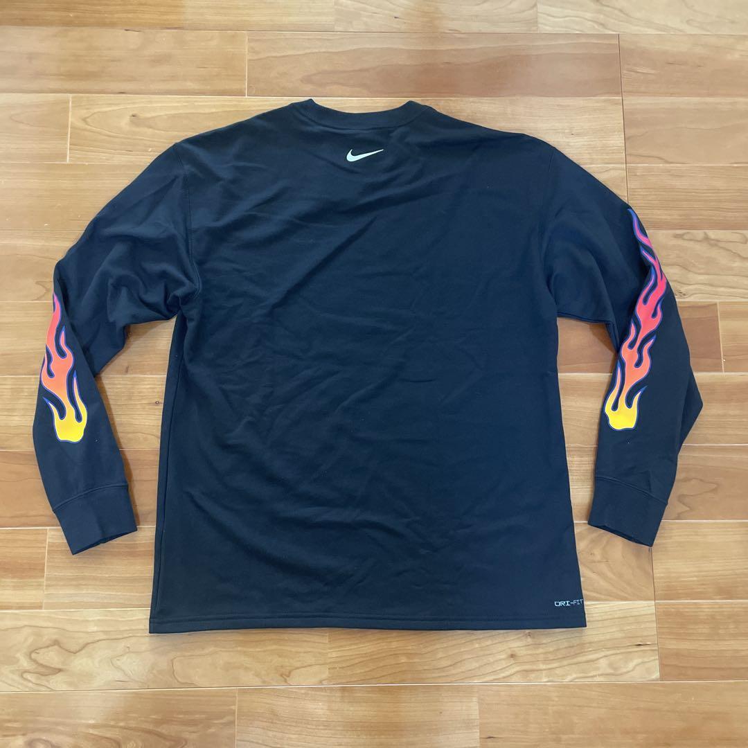NIKE ロングスリーブTシャツ　ファイヤーパターン