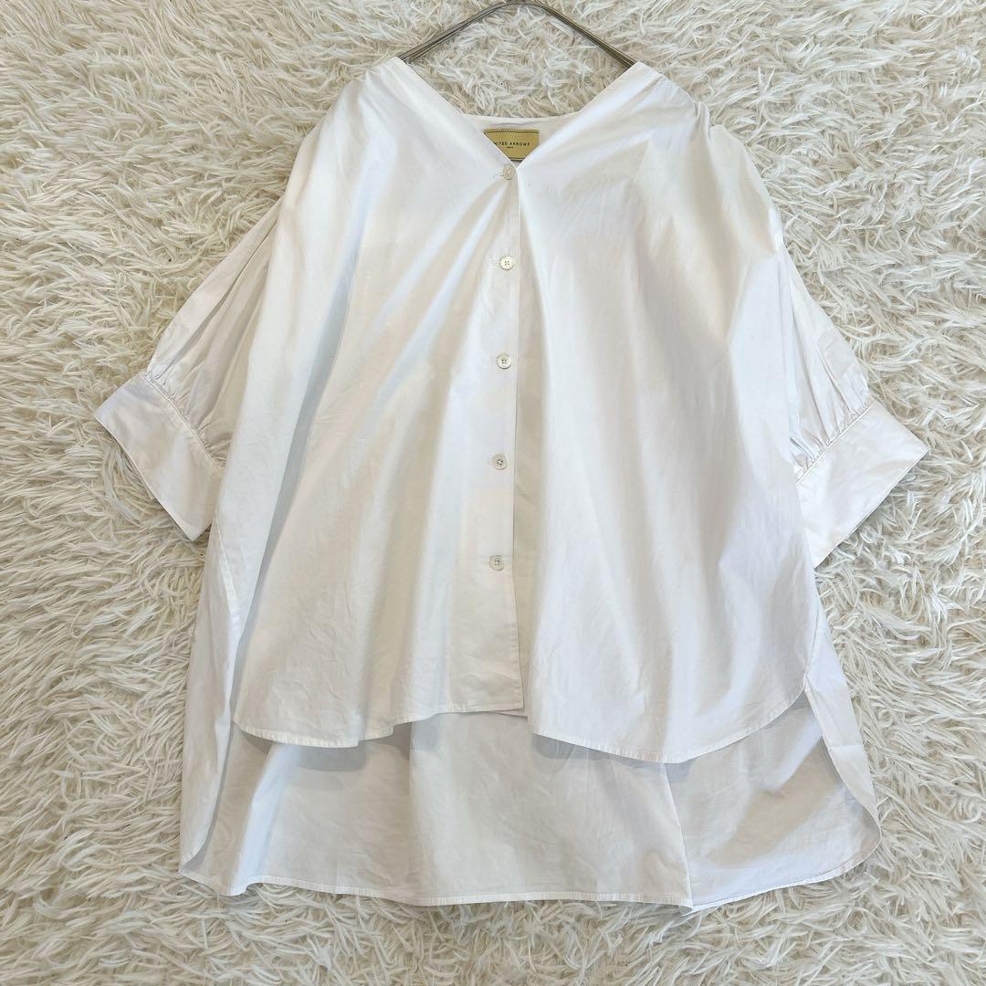 美品★ユナイテッドアローズ　シャツ　パフスリーブ　ギャザー　Vネック　白
