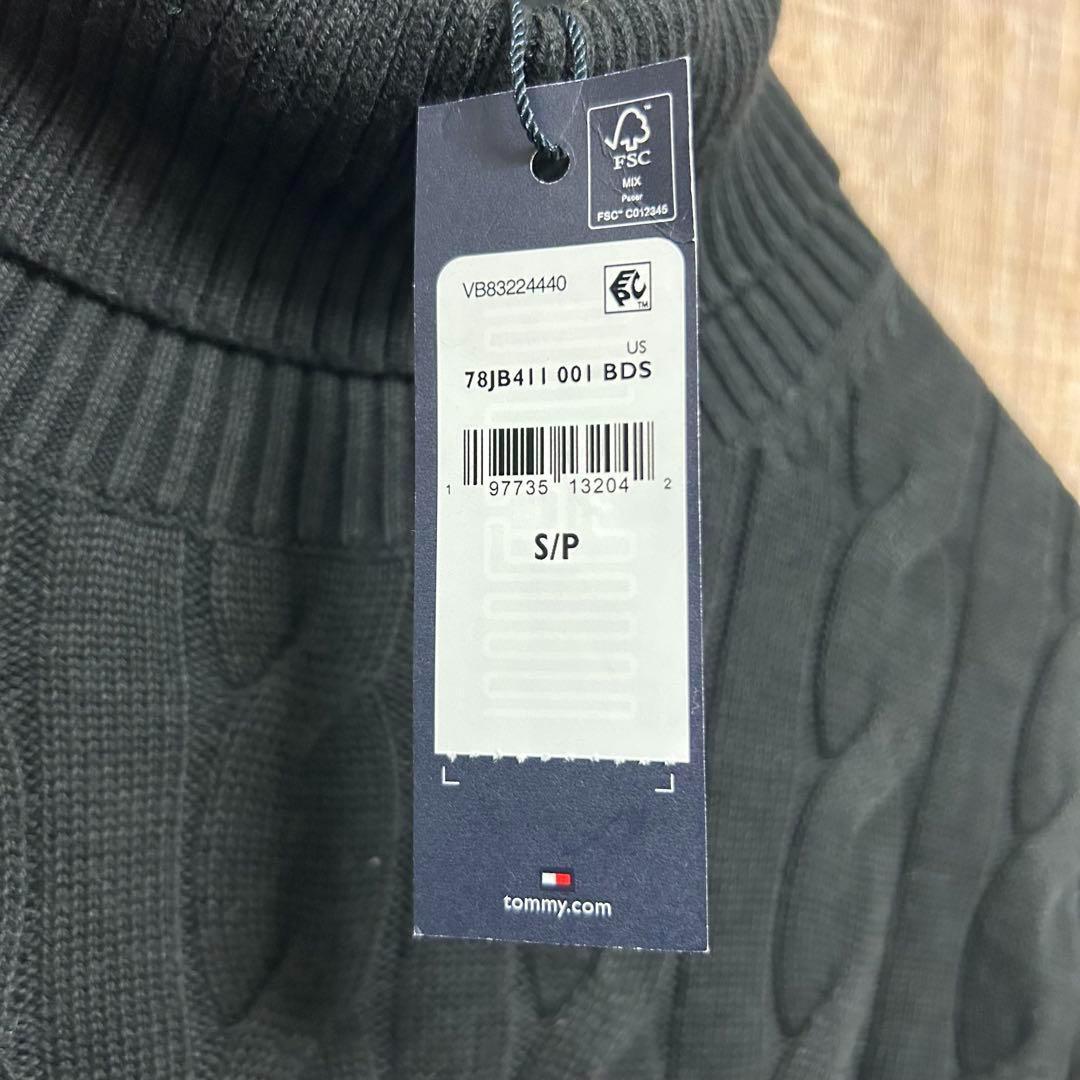 【新品】TOMMY HILFIGER ケーブルニット　タートルネック　S　黒