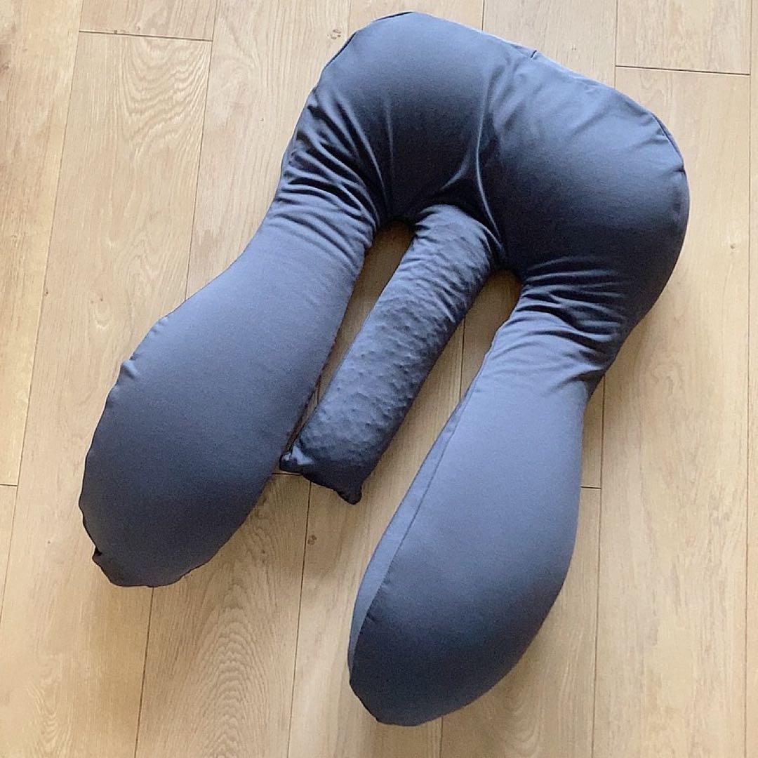 ネルチャー　胸を開く枕