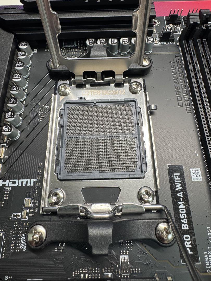 MSI PRO B650M-A WiFi マザーボード
