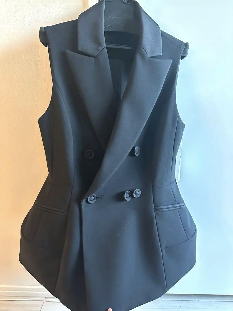 サイズ0 新品タグ付き】cygne スワンジレ Valérieブラック