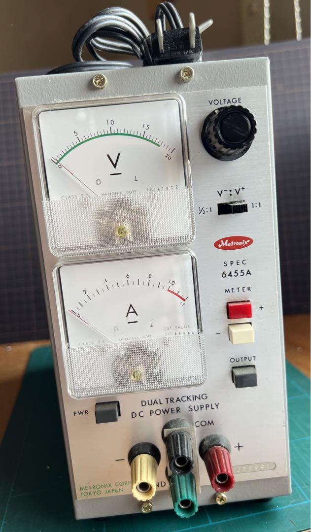 メトロニックス製 直流定電圧電源 SPEC 6455A メトロニックス製 直流定電圧電源 SPEC 6455A