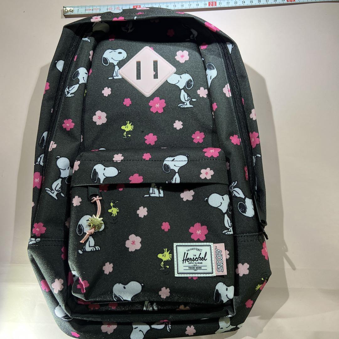Herschel スヌーピー柄 リュック