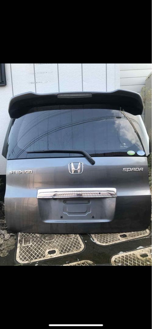 ホンダステップワゴンレアーゲート