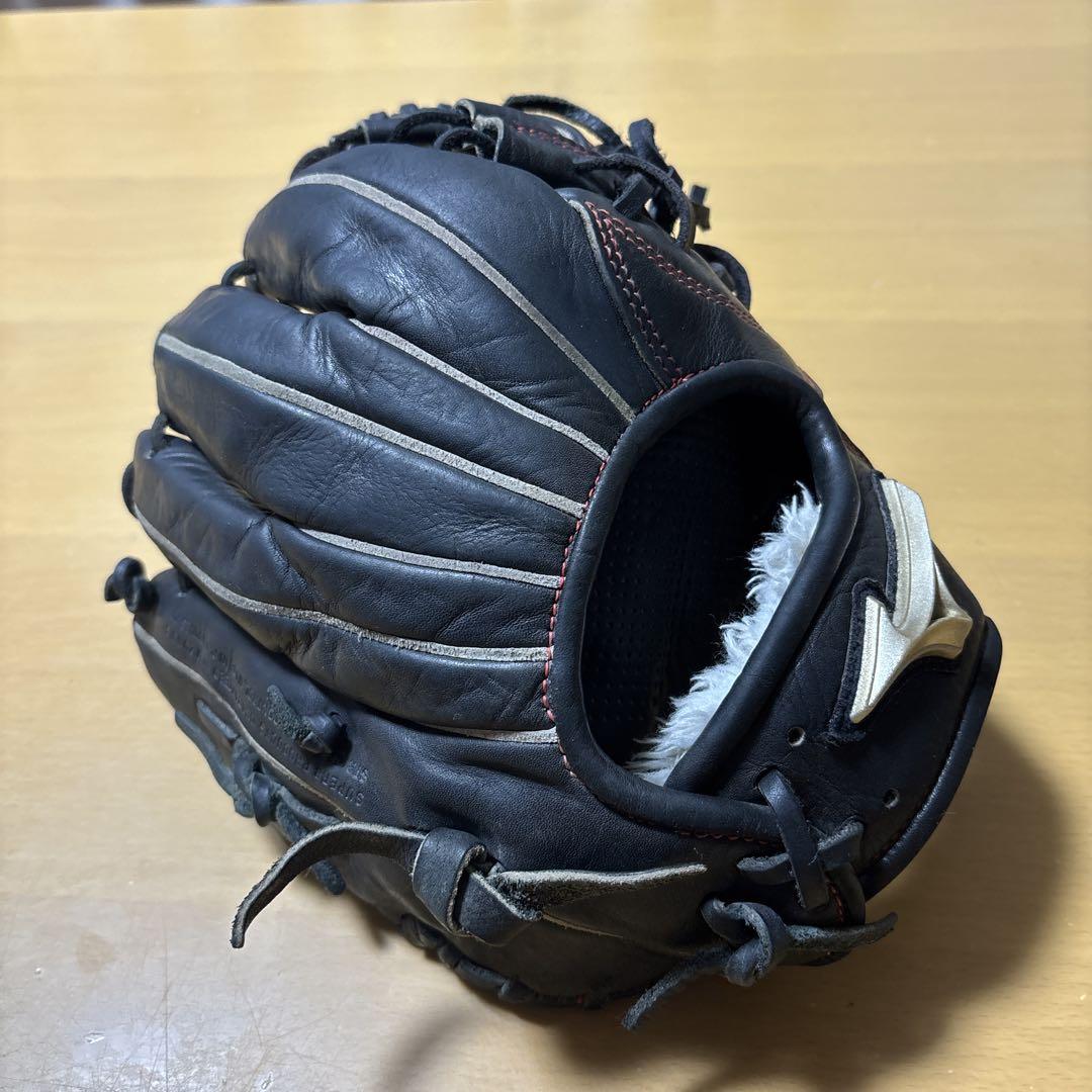少年軟式用 Mizuno 黒 グローブ 右投げ用