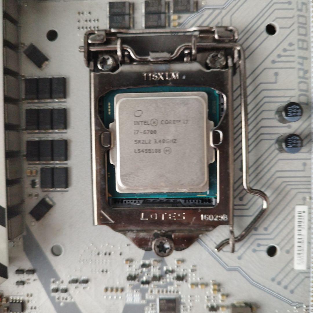 【激レア動作確認済み】【大特価】マザボ+CPU+メモリー セット 激レア動作確認済み】【大特価】マザボ+CPU+メモリー セット