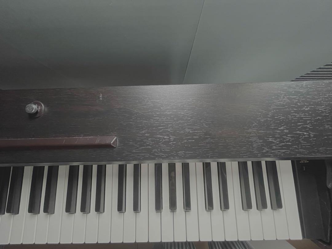 デジタルピアノ　CASIO PX-700 ダークブラウン