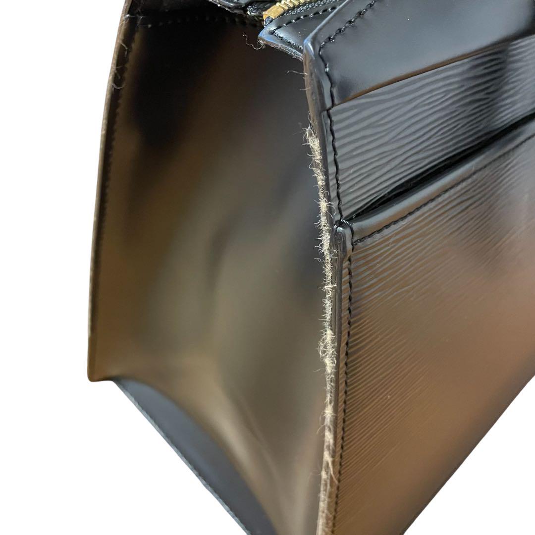 Louis Vuitton エピレザー リヴィエラ ハンドバッグ