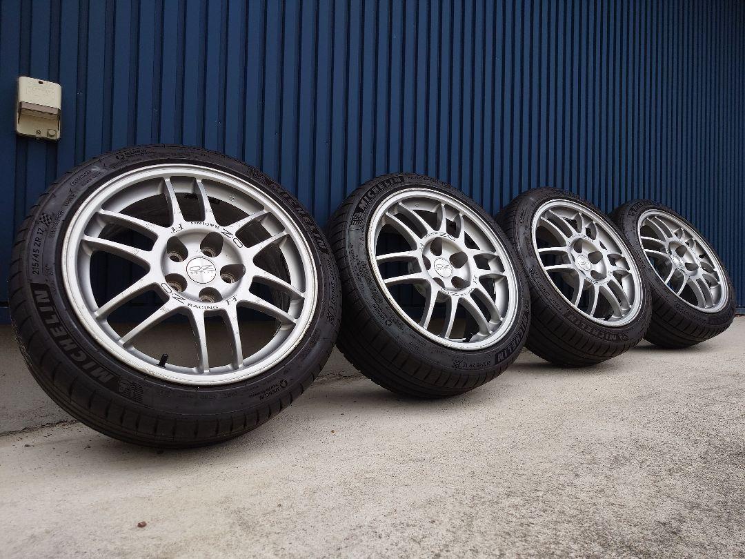 OZ Racing F1 17インチ 215/45R17 5穴 114.3　③