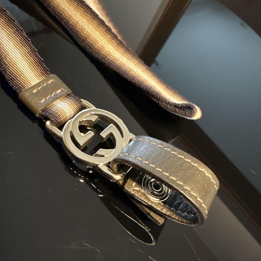 GUCCI グッチ インターロッキングG ストラップ ネックストラップ ✨GUCCI strap✨グッチ インターロッキングG ネックストラップ 小物