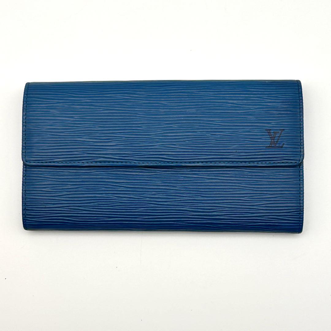 Louis Vuitton エピ 長財布 ポルトフォイユサラ 青
