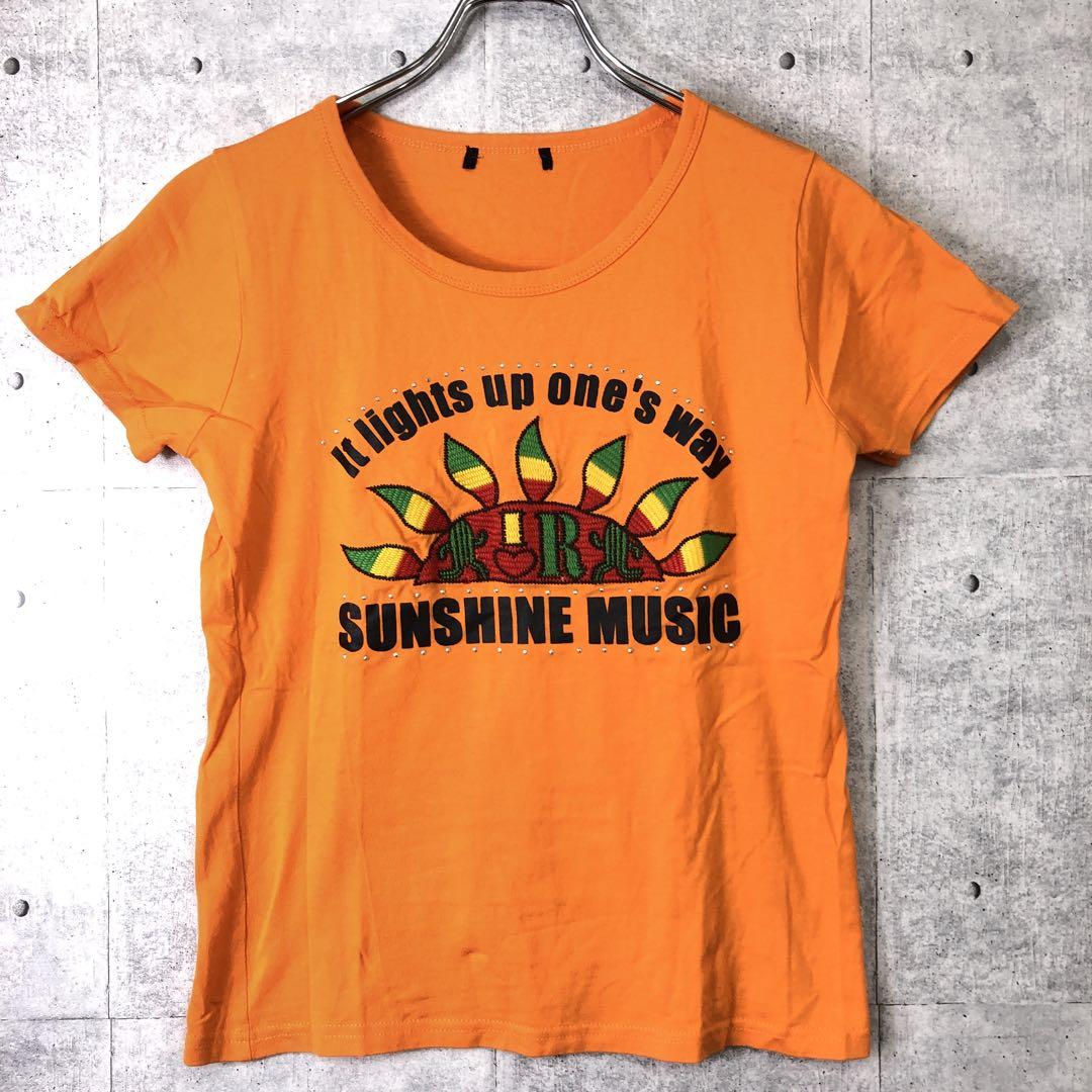 ARCHIVE BOLD(アーカイブボールド) クロップド フード付きTシャツ ARCHIVE BOLD(アーカイブボールド) クロップド フード付きTシャツ