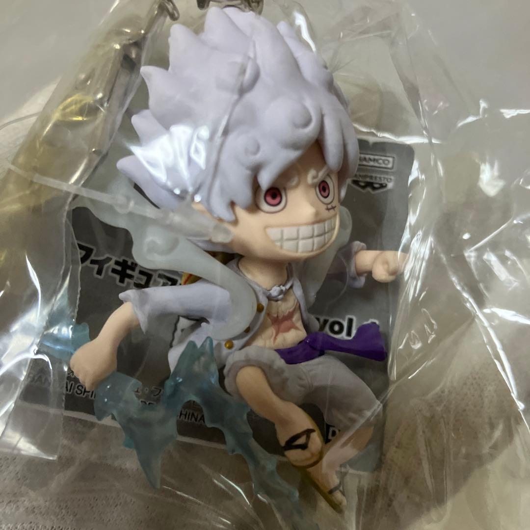 にんじん　希少・レア　ワンピース　フィギュア　ルフィ　キーホルダー 希少 エラー商品 ワンピース ルフィ ニカ フィギュア