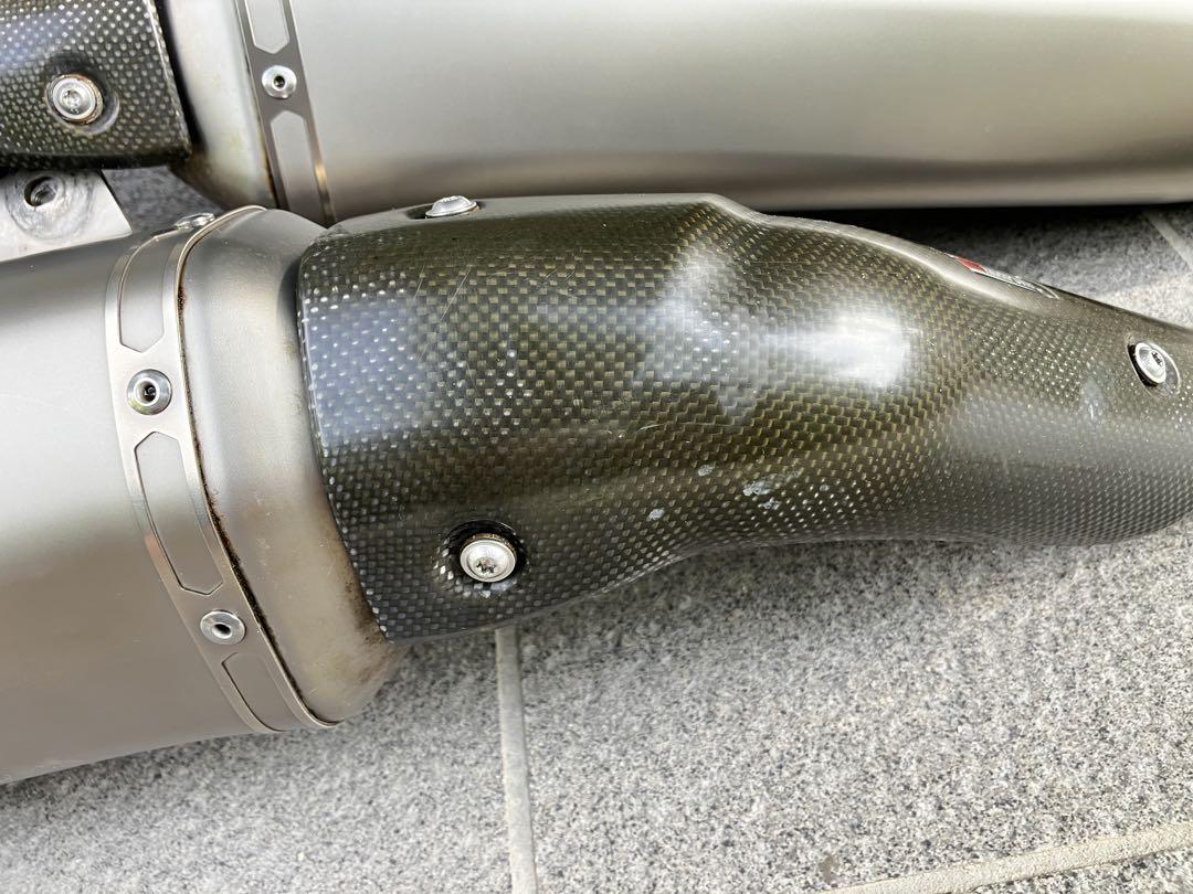 アクラポビッチ スリップオンマフラー BMW K1600GT、K1600GTL