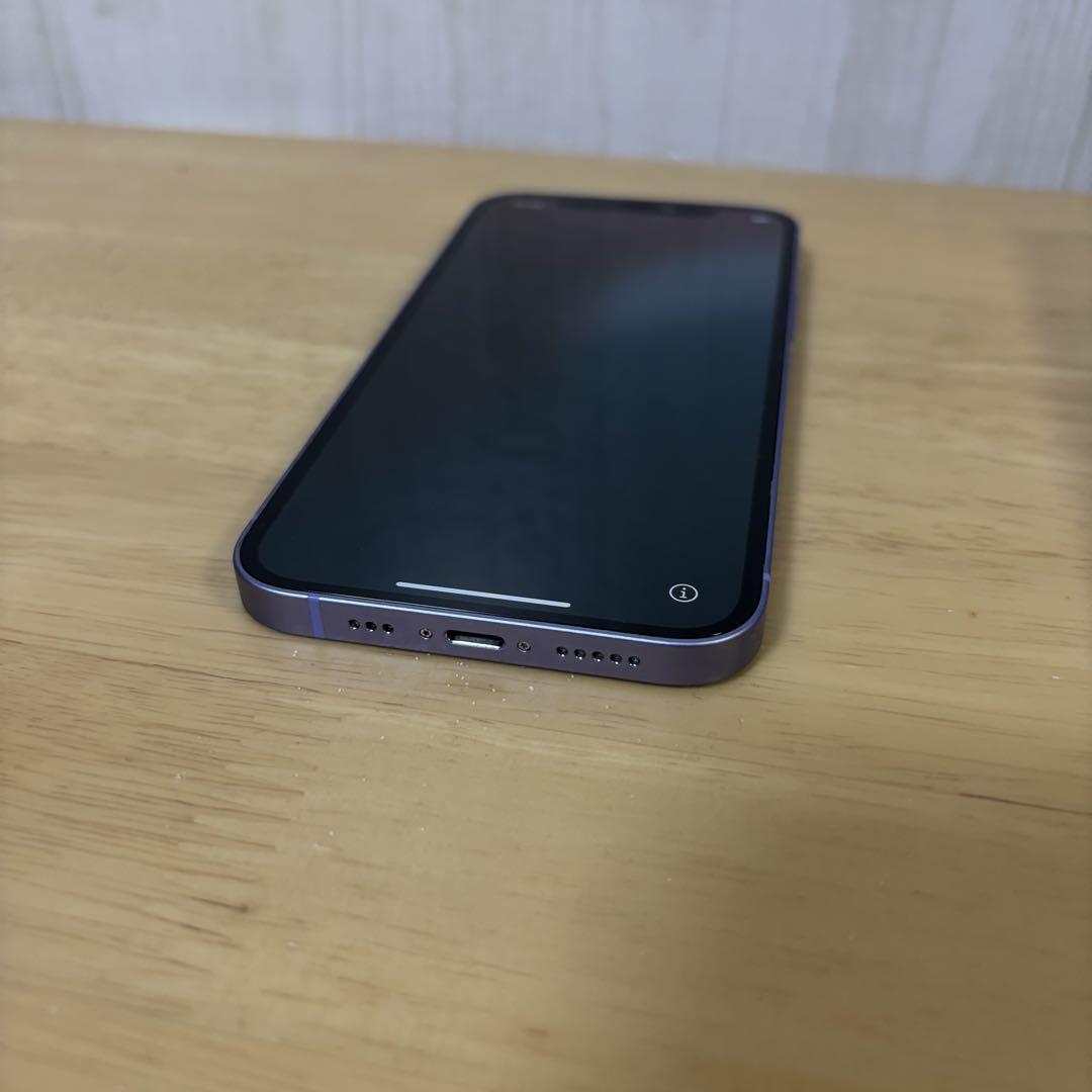 iPhone 12