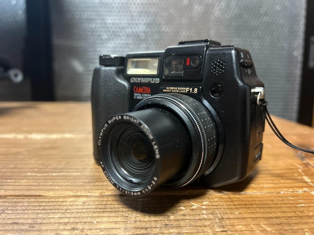 OLYMPUS CAMEDIA C-5050 ZOOM オールドコンデジ