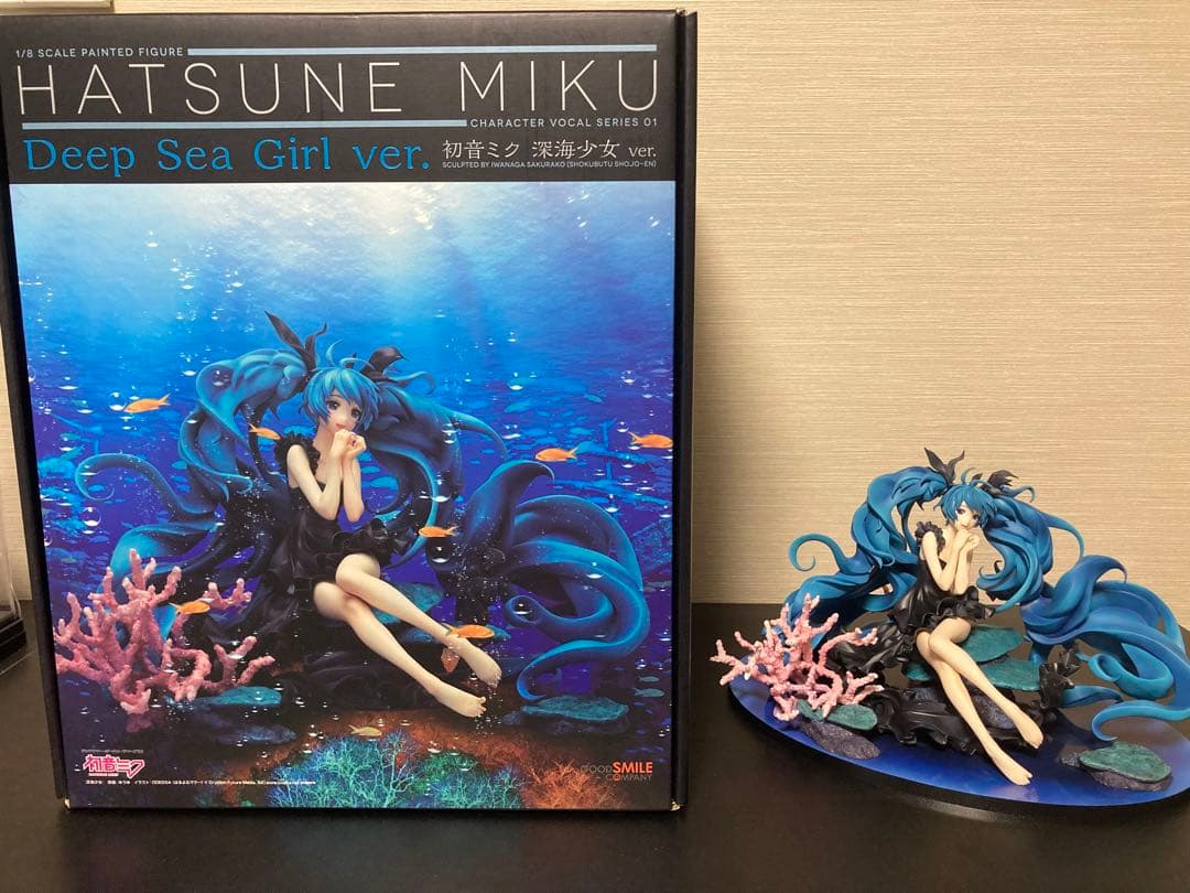 ポスターフレーム 初音ミク 深海少女 フィギュア - コミック/アニメ