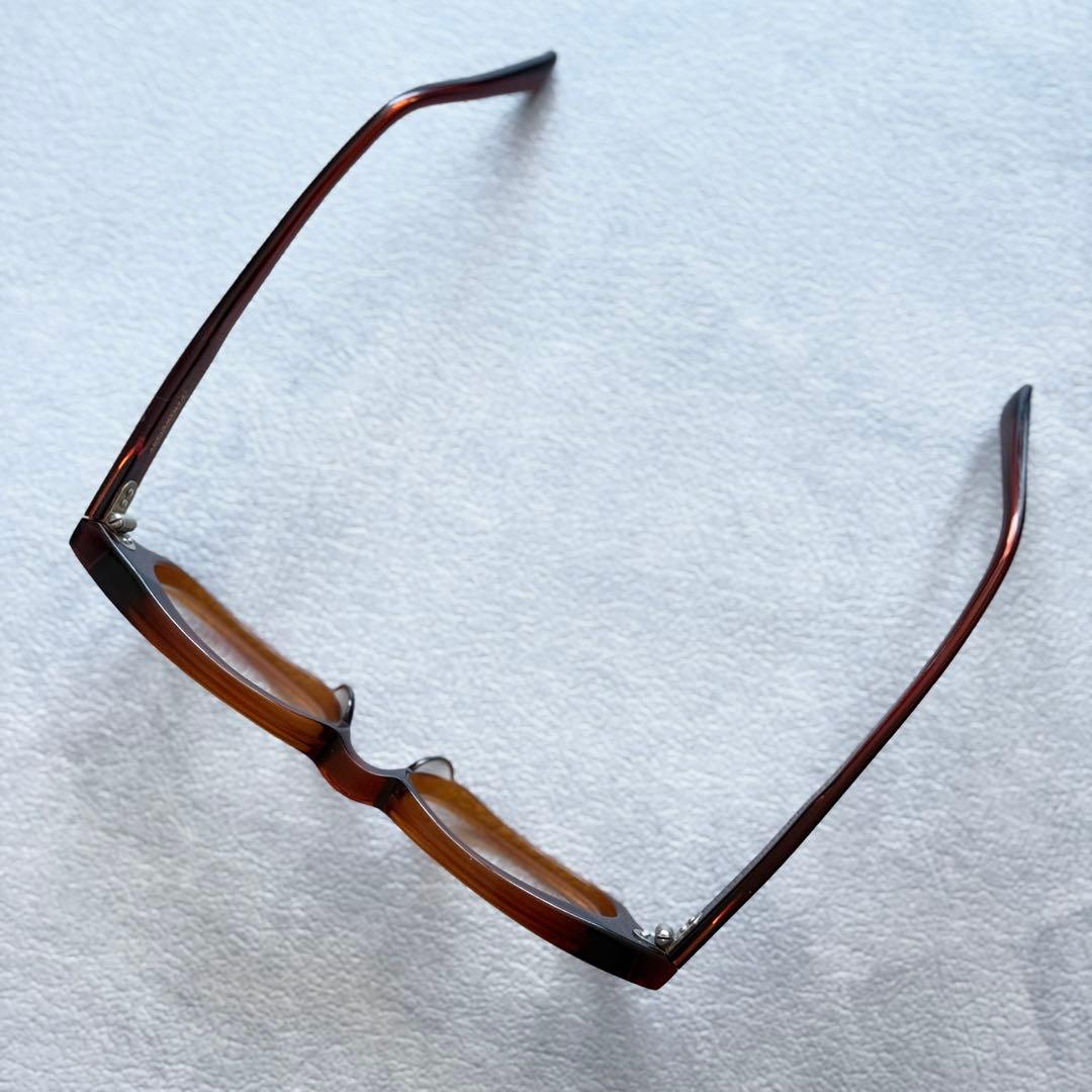 白山眼鏡店 THOM