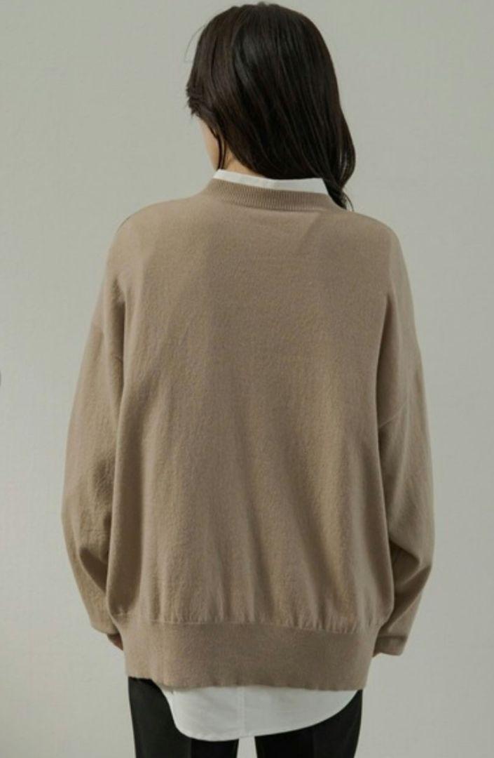 未使用 Loungedress ジャガードロゴニット ベージュ 未使用 Loungedress ジャガードロゴニット ベージュ - メルカリ