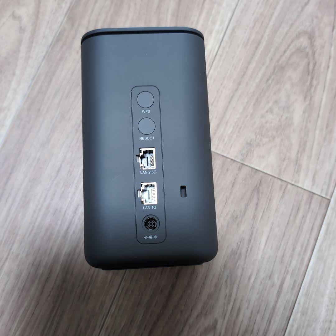 【美品】docomo HR02 5Gルーター
