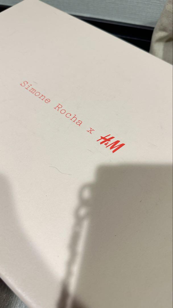H-M ファーサンダル