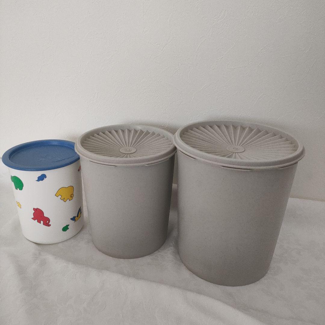 Tupperwear タッパーウェア 新品未使用マキシデコレーター3個セット 人気提案 0.6L 3個1.3L タッパーウェア☆マキシデコレーター