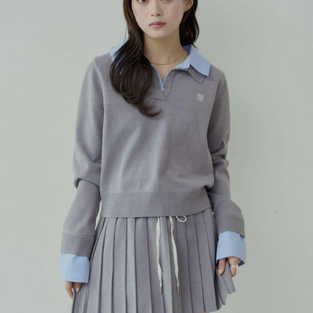 Chico 刺繍入り襟付きポロニット