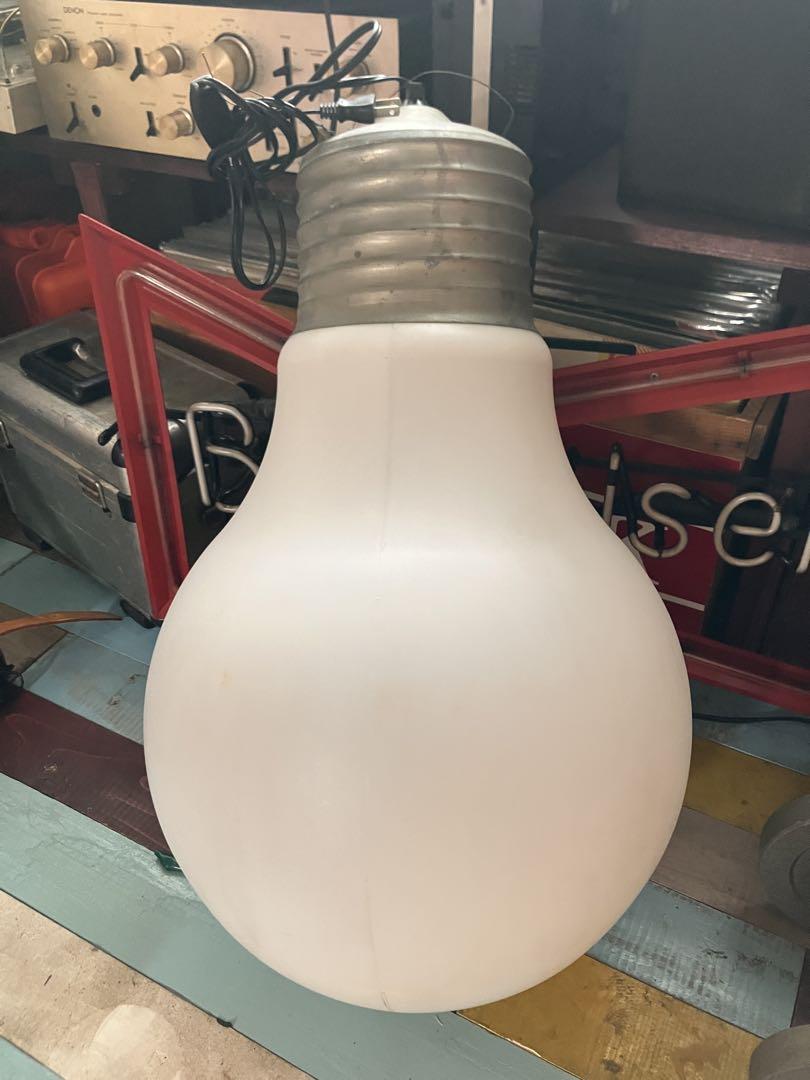 アンティーク巨大電球型照明