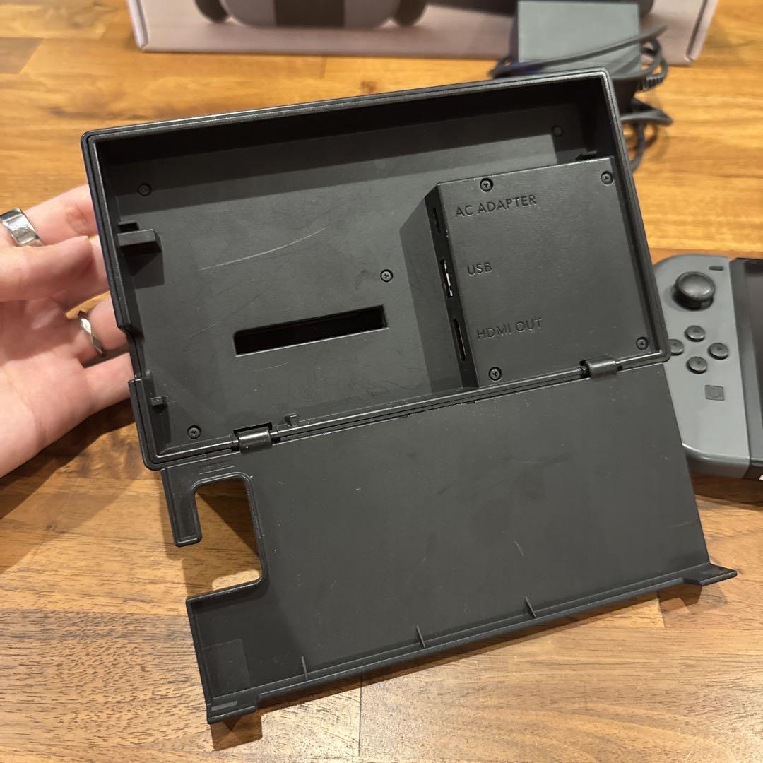 Nintendo Switch グレー 本体