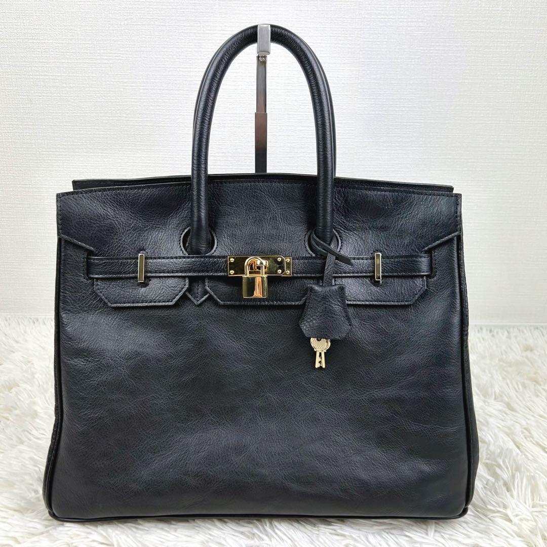 美品✨　ノーブランド　ハンドバッグ　カデナ　レザー　ゴールド金具　自立　A4可