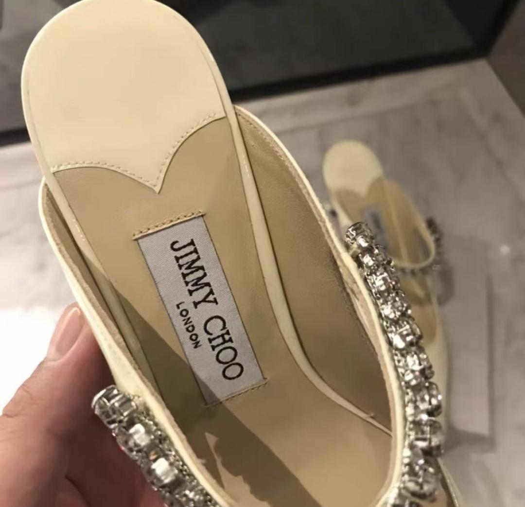 JIMMY CHOO アイボリービジュー付きパンプス 37 - メルカリ