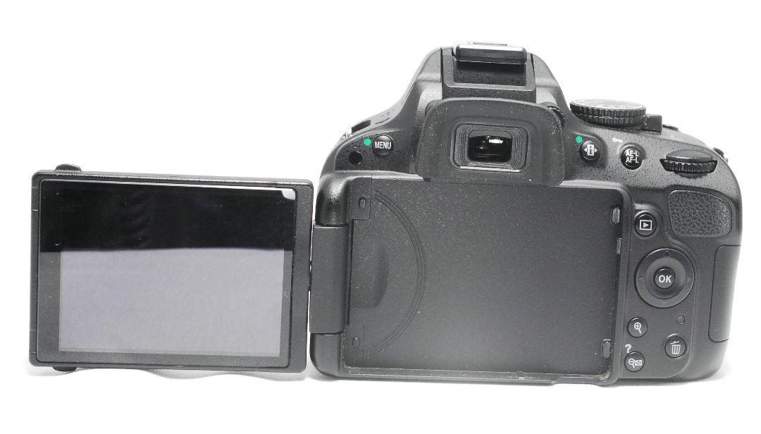 NIKON D5100 ダブル手ぶれ補正ズームキット
