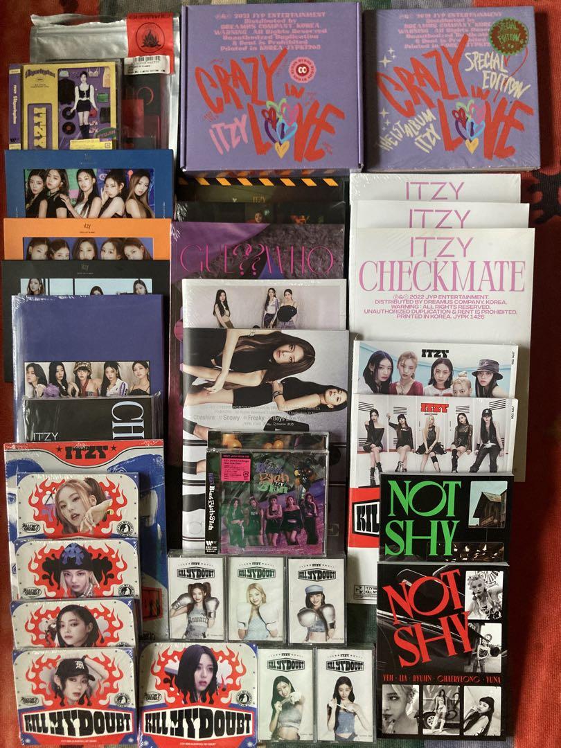 ITZY アルバム セット まとめ売り ITZY アルバムセット(半分以上新品未開封品) - メルカリ